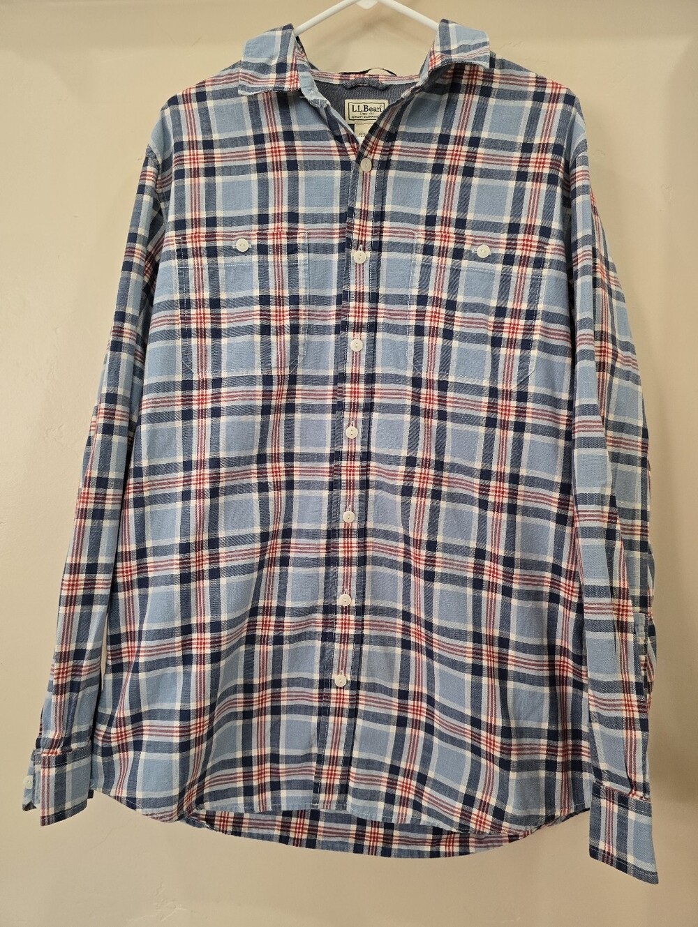LL Bean Men Size L Tall Shirt Button Down Top Blue Plaid Cotton Slightly Fitted